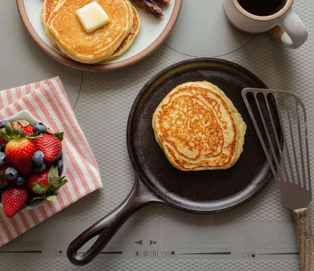 5-Piece Cast Iron Cookware Set, Pre-Seasoned for Even Heating & Versatile Cooking