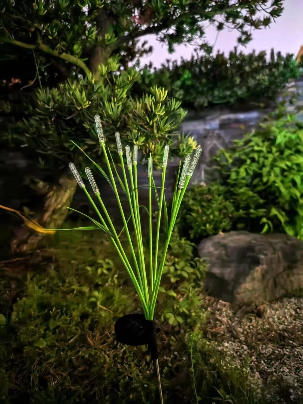 Solar Firefly Swaying Garden Light