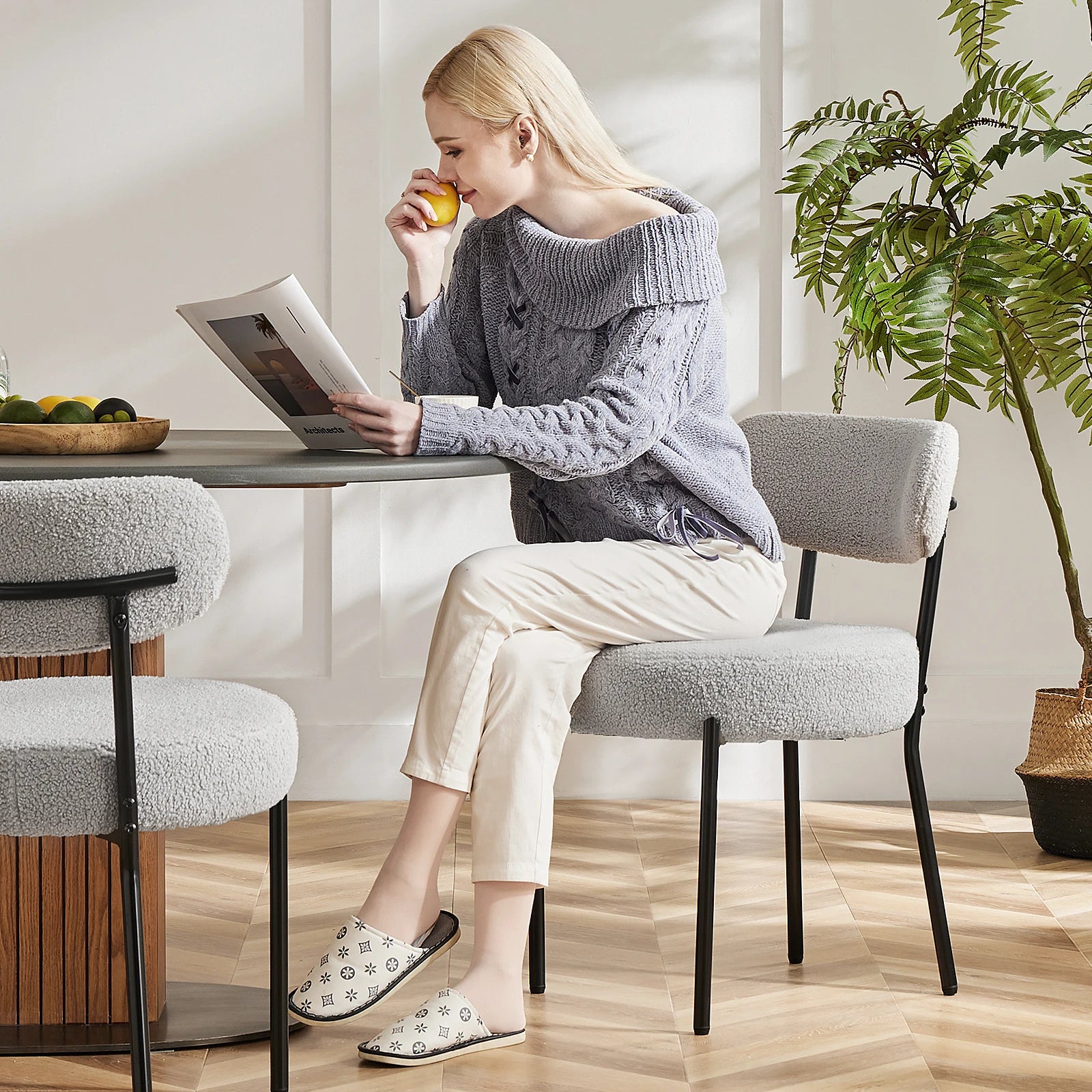 Round Dining Chairs Set of 2 Plush Fabric Kitchen Chairs with Curved Backrest Metal Legs