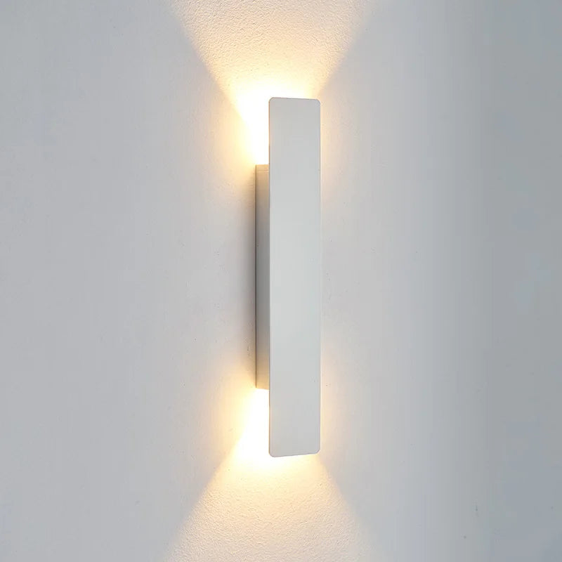 Modern Led Waterproof Outdoor Up Down Wall Lamp IP65 Aluminum 18w LED Wall Light Indoor Decorated Wall Sconce